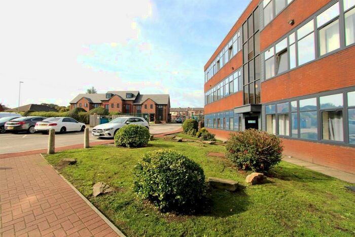 1 Bedroom Apartment To Rent In Biwater House, OL10