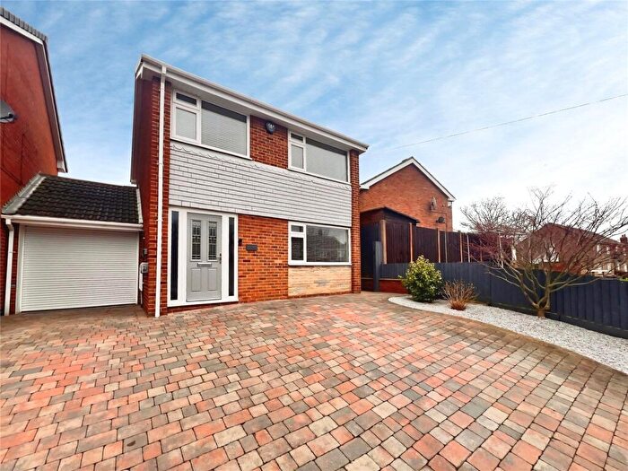 3 Bedroom Detached House For Sale In Brackenwood Road, Burton-on-Trent, Staffordshire, DE15