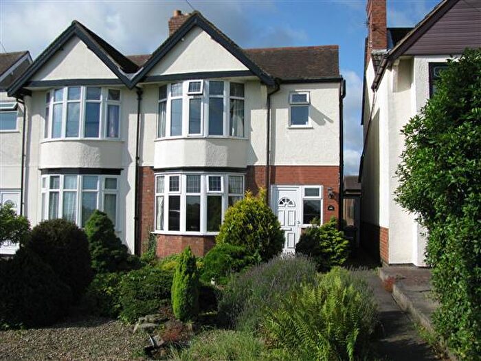 4 Bedroom Semi-Detached House To Rent In Lutterworth Road, Burbage, LE10