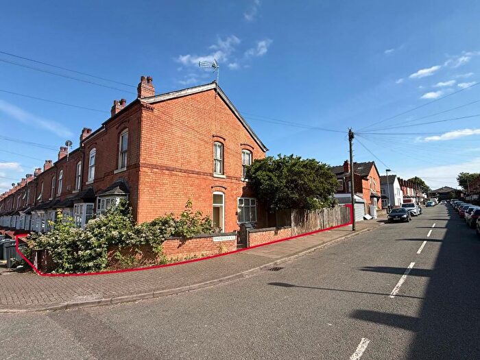 2 Bedroom End Of Terrace House For Sale In Woodstock Road, Handsworth, Birmingham, B21
