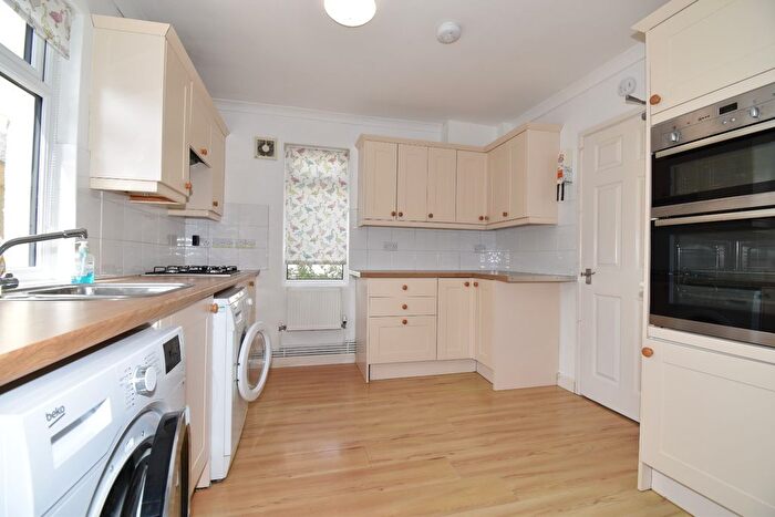 3 Bedroom Semi-Detached House To Rent In Killigrew Place, Falmouth, TR11