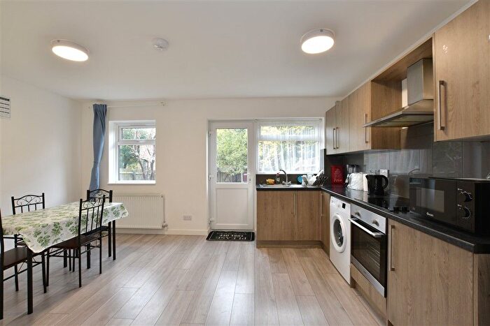 3 Bedroom End Terrace House For Sale In Westfield, Basildon, Essex, SS15