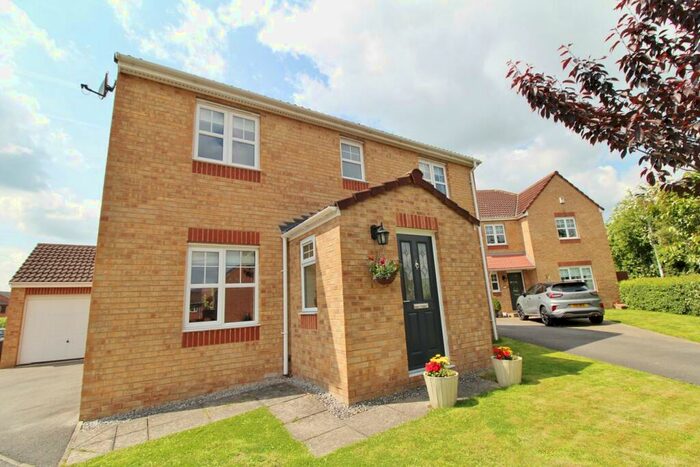 4 Bedroom Detached House For Sale In Champany Fields, Dodworth, Barnsley, S75