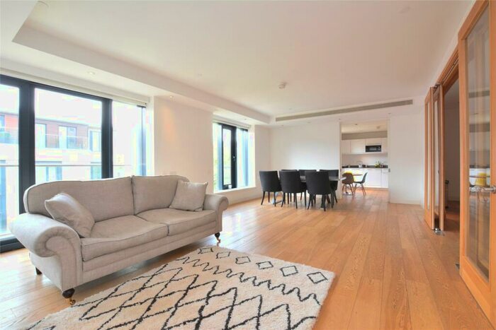 3 Bedroom Apartment To Rent In Holyrood Court, - Gloucester Avenue, Primrose Hill, London, NW1