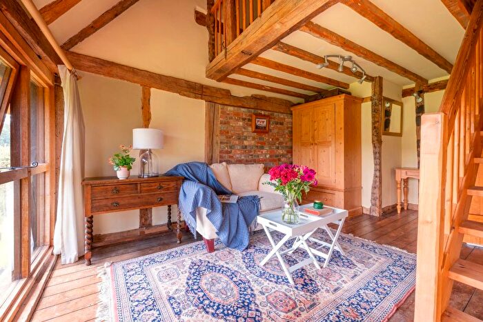 5 Bedroom Barn Conversion For Sale In Marley Lane, Battle, TN33