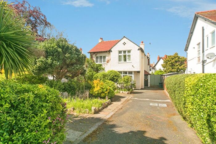 3 Bedroom Detached House For Sale In Queens Road, Llandudno, Conwy, LL30