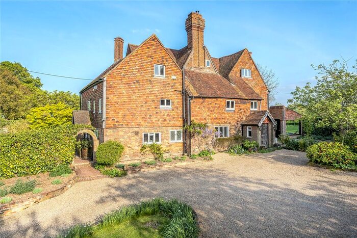 5 Bedroom Detached House To Rent In Bayleys Hill Road, Bough Beech, Edenbridge, Kent, TN8