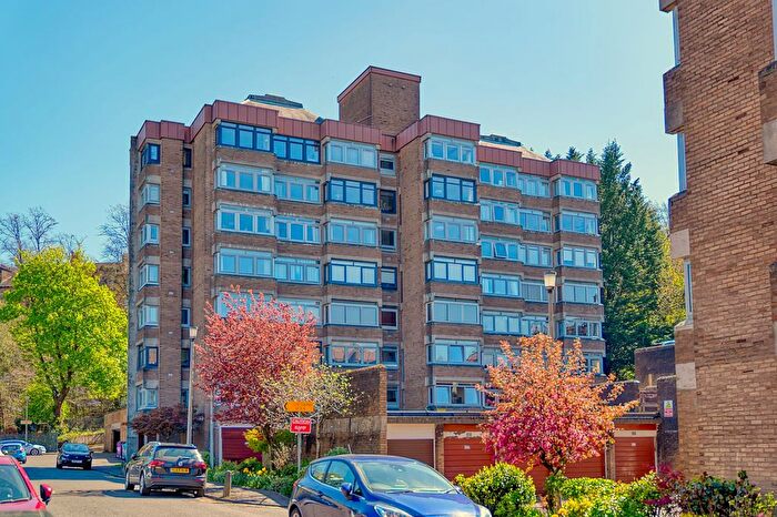 1 Bedroom Flat For Sale In Lethington Tower, Lethington Avenue, Shawlands, Glasgow, G41