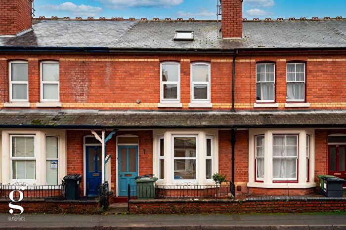 3 Bedroom Terraced House To Rent In Grove Road, St. James, Hereford, HR1