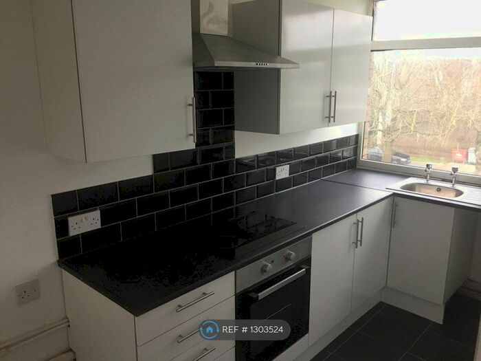 1 Bedroom Flat To Rent In Hornby Court, Bromborough CH62