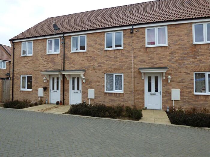 3 Bedroom House To Rent In Earl Mews, Market Deeping, Peterborough, PE6