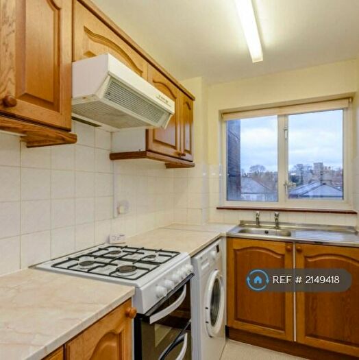 2 Bedroom Flat To Rent In Denbigh House, Norwich, NR2