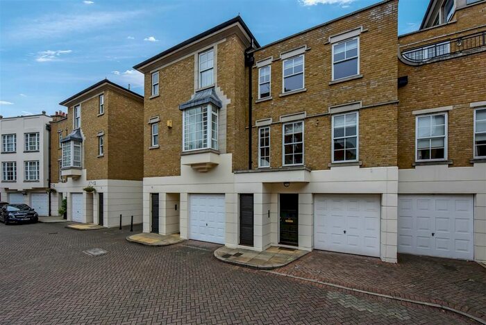 2 Bedroom Terraced House To Rent In Balvaird Place, London, SW1V