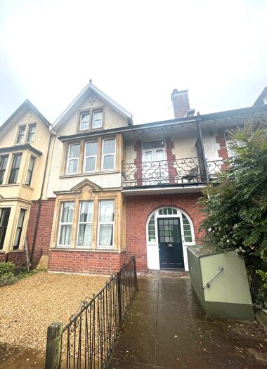 2 Bedroom Flat To Rent In Redland Road, Bristol, BS6