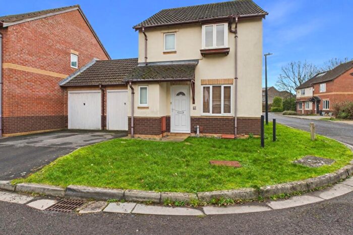 3 Bedroom Link Detached House For Sale In Blaisdon, Weston-Super-Mare, BS22