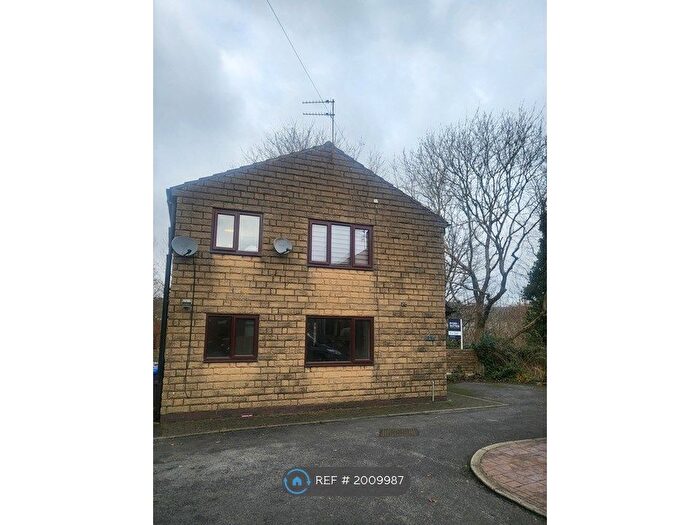 2 Bedroom Flat To Rent In Beaufort Street, Rochdale, OL12