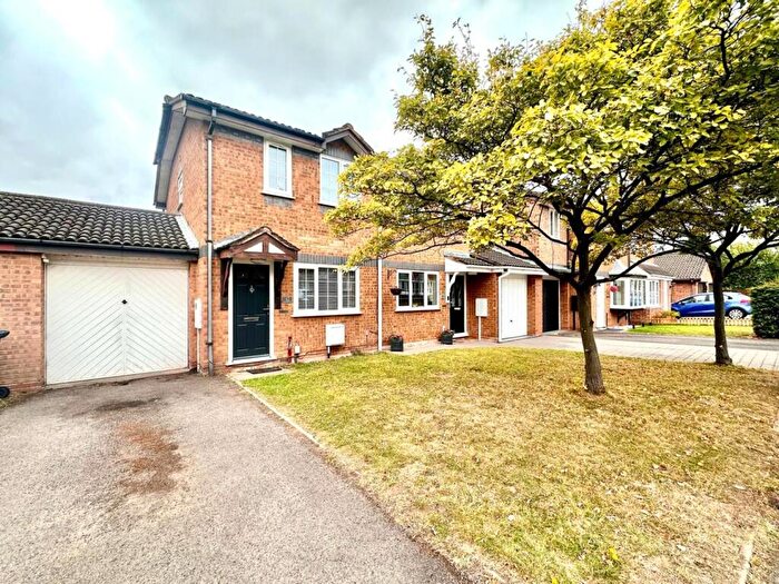 2 Bedroom Semi-Detached House To Rent In Furness, Glascote, B77