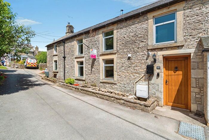 3 Bedroom Terraced House For Sale In Bath Road, Colerne, Chippenham, SN14