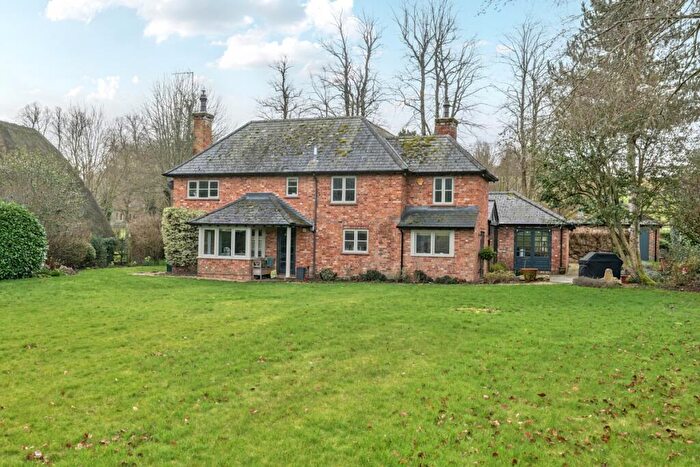 5 Bedroom Detached House To Rent In Rockley, SN8