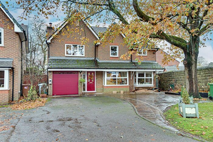 7 Bedroom Detached House For Sale In Bradbury Gardens, Congleton, CW12