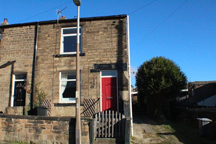 1 Bedroom End Of Terrace House To Rent In Brookroyd Lane, Birstall, Batley, WF17
