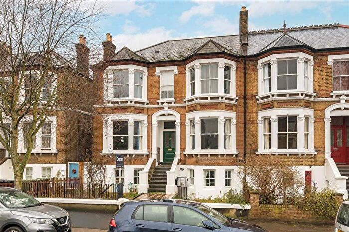 2 Bedroom Flat To Rent In Jerningham Road, New Cross, SE14