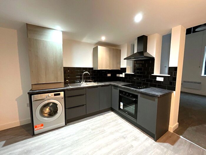 1 Bedroom Flat To Rent In Flat, The Old Court House, Doncaster, DN1