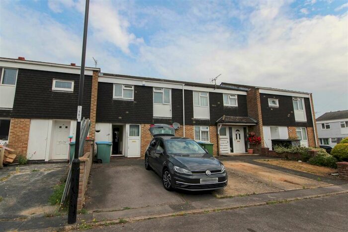 3 Bedroom Terraced House To Rent In Mercury Close, Southampton, SO16