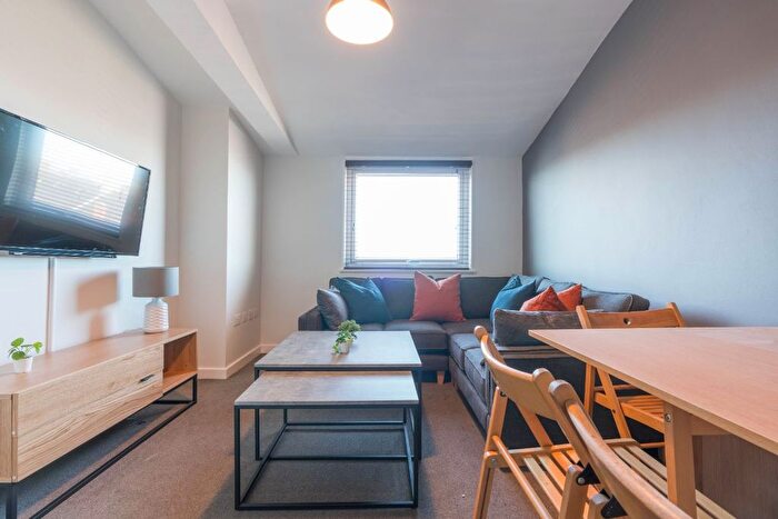 4 Bedroom Flat To Rent In Osborne Road, Newcastle, NE2