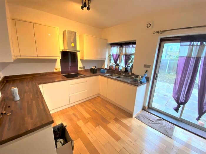 3 Bedroom Terraced House To Rent In Hedgemans Rd, Dagenham RM9