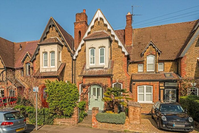 4 Bedroom Property For Sale In Westfield Road, Surbiton, KT6