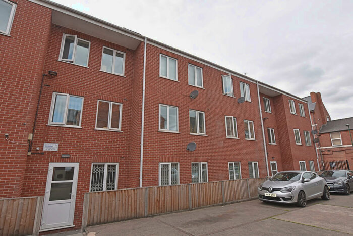 3 Bedroom Flat To Rent In Radford Road, Radford, NG7