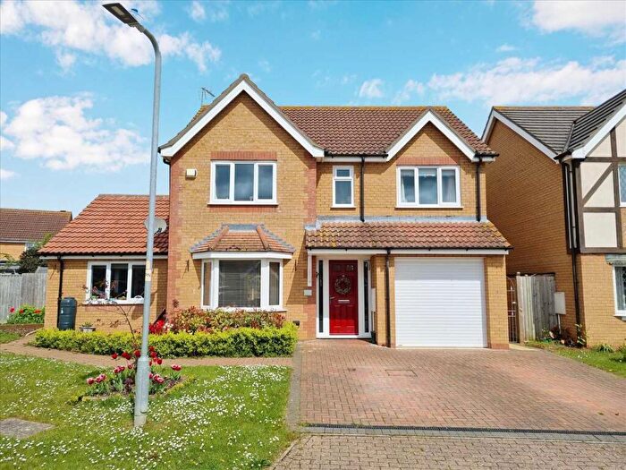 4 Bedroom Detached House To Rent In Anglia Close, Quarrington, NG34