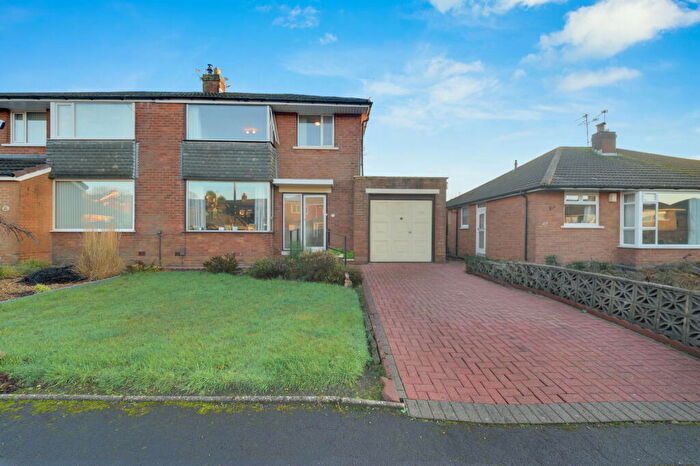 3 Bedroom Semi Detached House For Sale In Kirkstone Avenue, Blackburn, BB2