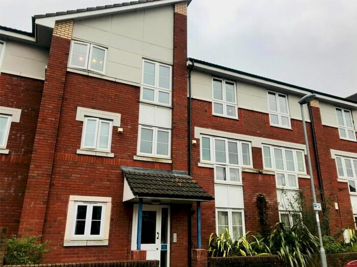 2 Bedroom Flat To Rent In King William Street, Exeter, EX4