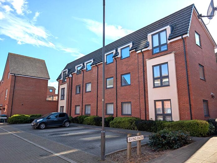 2 Bedroom Apartment To Rent In Irving Path, Aylesbury, Buckinghamshire, HP19