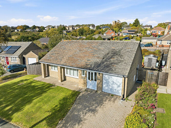 2 Bedroom Detached Bungalow For Sale In Park View, Leyburn, DL8