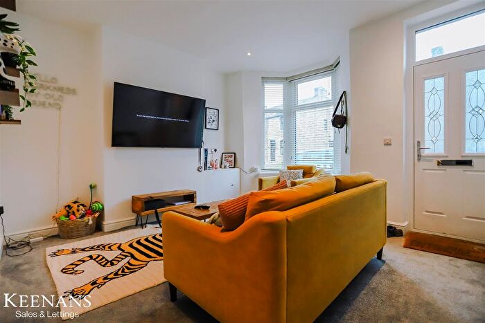 2 Bedroom Terraced House For Sale In Burnley Road, Briercliffe, Burnley, BB10