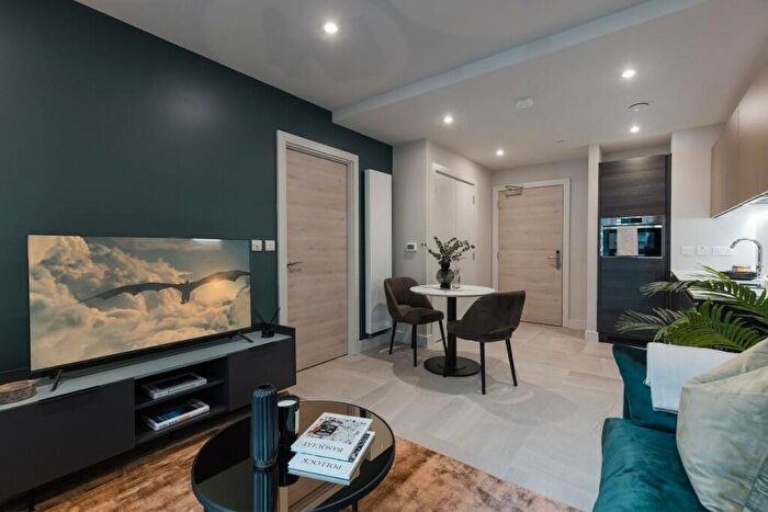 Studio To Rent In New York Square, Quarry Hill, Leeds, West Yorkshire, LS2