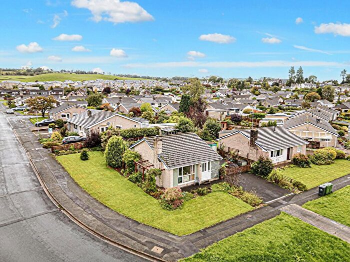 2 Bedroom Detached Bungalow For Sale In Riverbank Road, Kendal, LA9