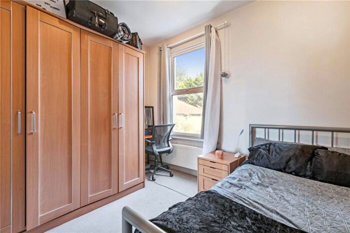 2 Bedroom Flat For Sale In Cavendish Road, Balham, SW12 - Photo 6