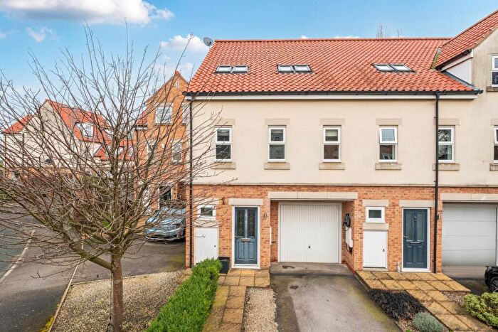 4 Bedroom Town House For Sale In Woodland Drive, Thorp Arch, Wetherby, LS23