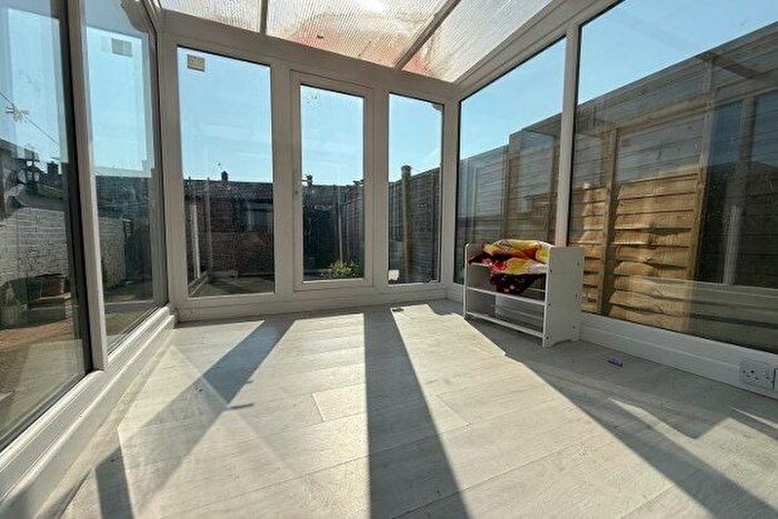 2 Bedroom Property To Rent In High Green, Sheffield, S35