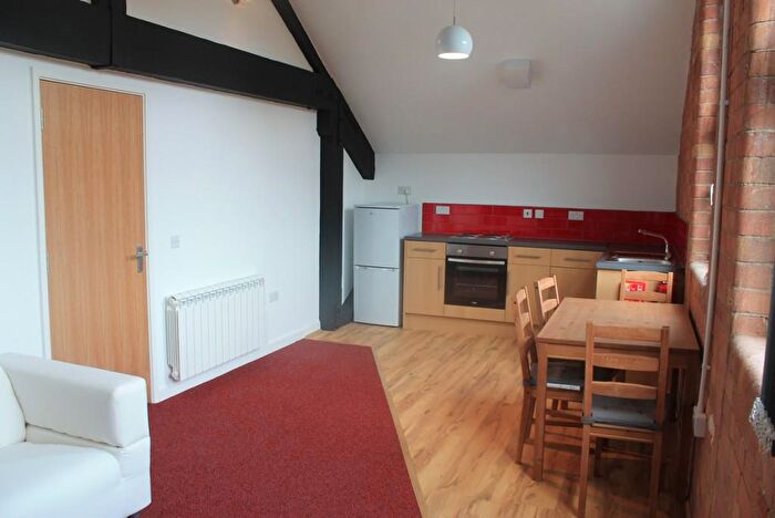 3 Bedroom Flat To Rent In Lower Parliament Street Flat, Byron Works, Nottingham, NG1