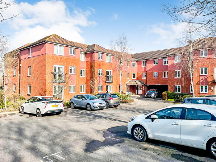 1 Bedroom Retirement Property For Sale In Berryfield Court, Bursledon Road, Hedge End, SO30