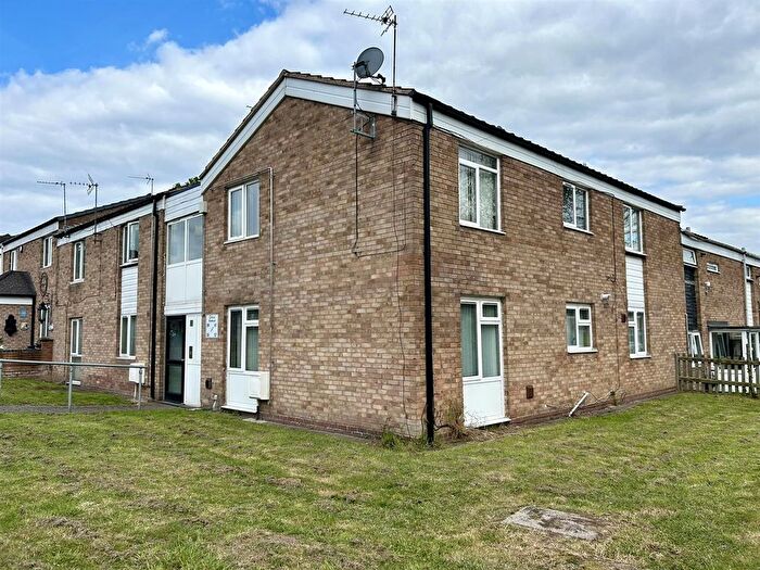 2 Bedroom Flat For Sale In Circus Avenue, Chelmsley Wood., B37