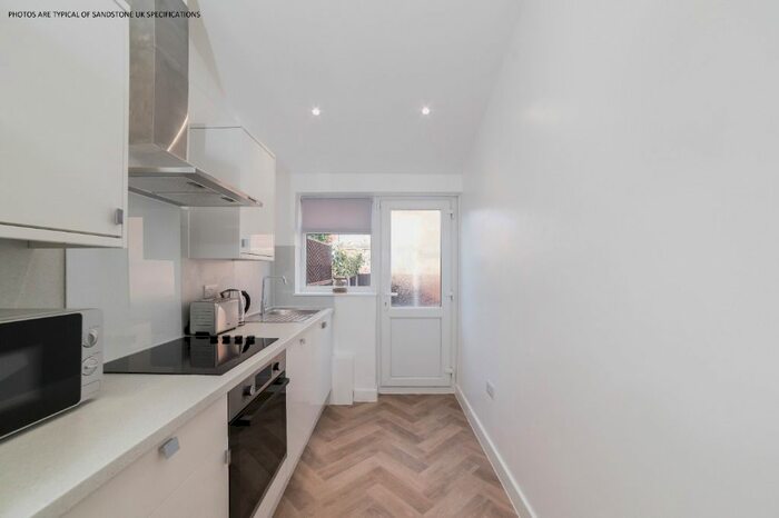 2 Bedroom Terraced House To Rent In Colwyn Avenue, Fallowfield, Manchester, M14