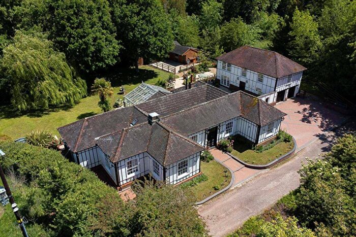 8 Bedroom Detached House For Sale In Wrest Park, Silsoe, Bedfordshire, MK45