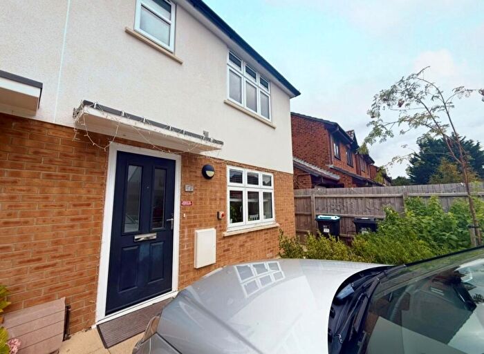 3 Bedroom House To Rent In Zinnia Close, Ensbury Park, BH10