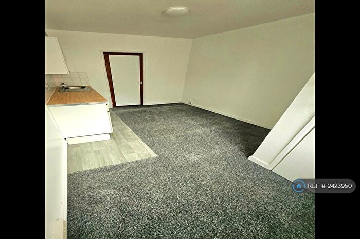 Studio To Rent In The Courtyard, Bournemouth, BH1